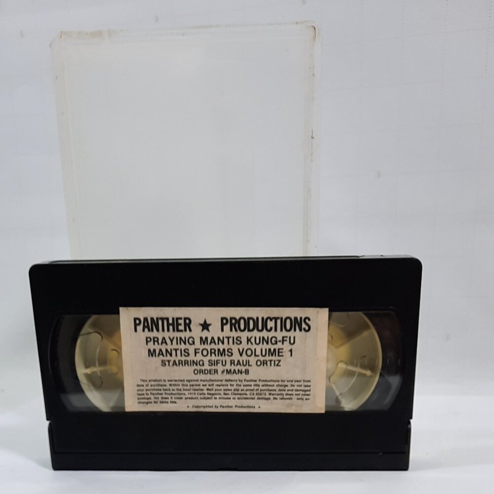 Praying Mantis Forms Kung-Fu  Vol 1  VHS Tape  Panther Prod.  SIFU Raul Ortiz